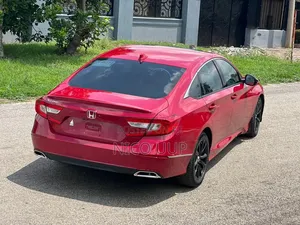 Honda Accord 2018 Red