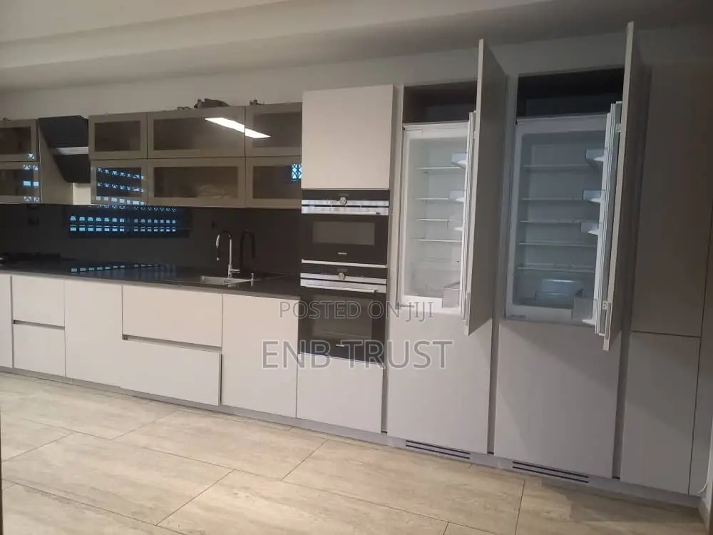 4bdrm Duplex in East Legon, Police Station for rent