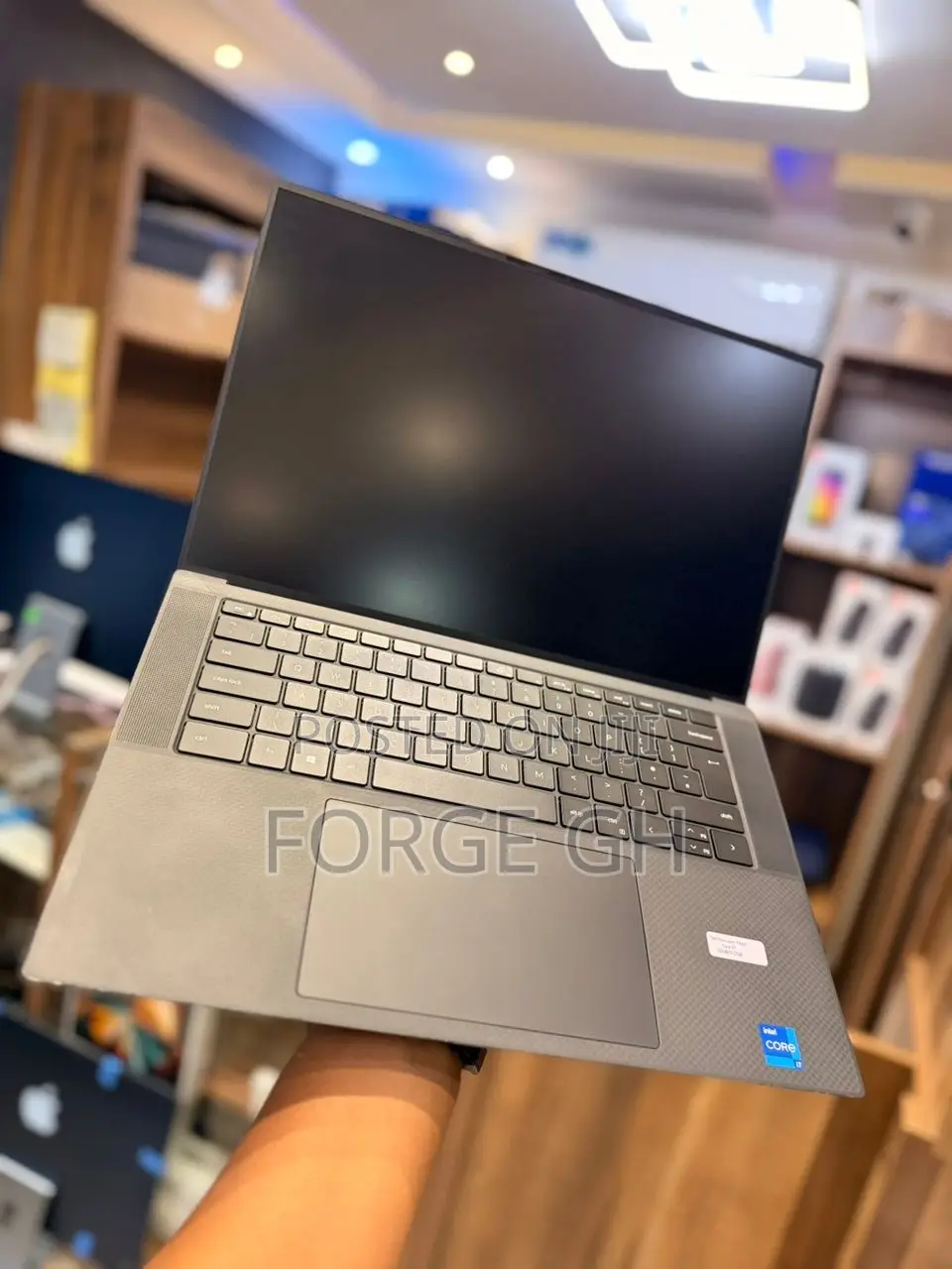 Laptop Dell Precision 5560 32GB Intel Core i7 SSD 512GB