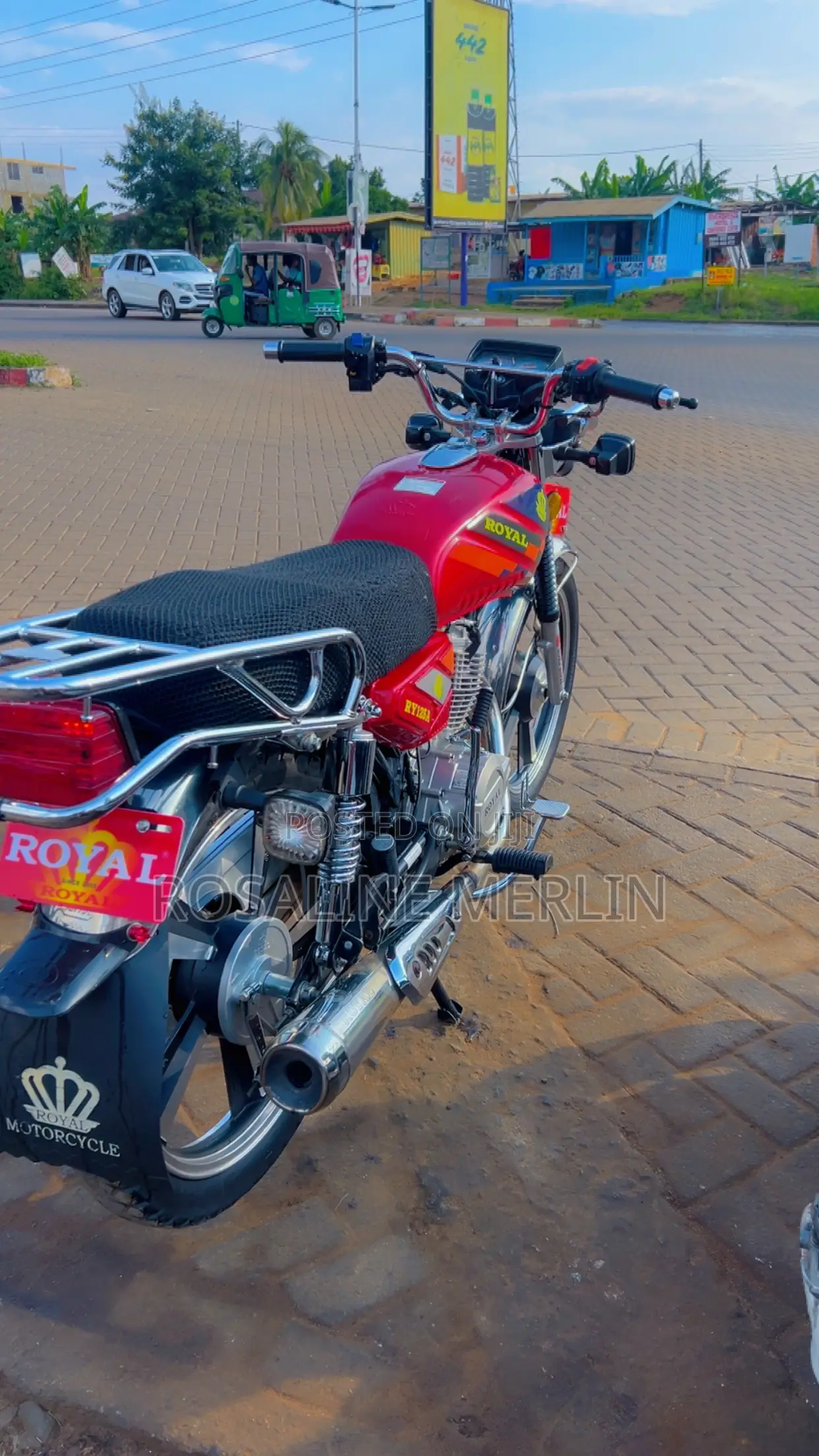 New Royal RY125 2026 Red