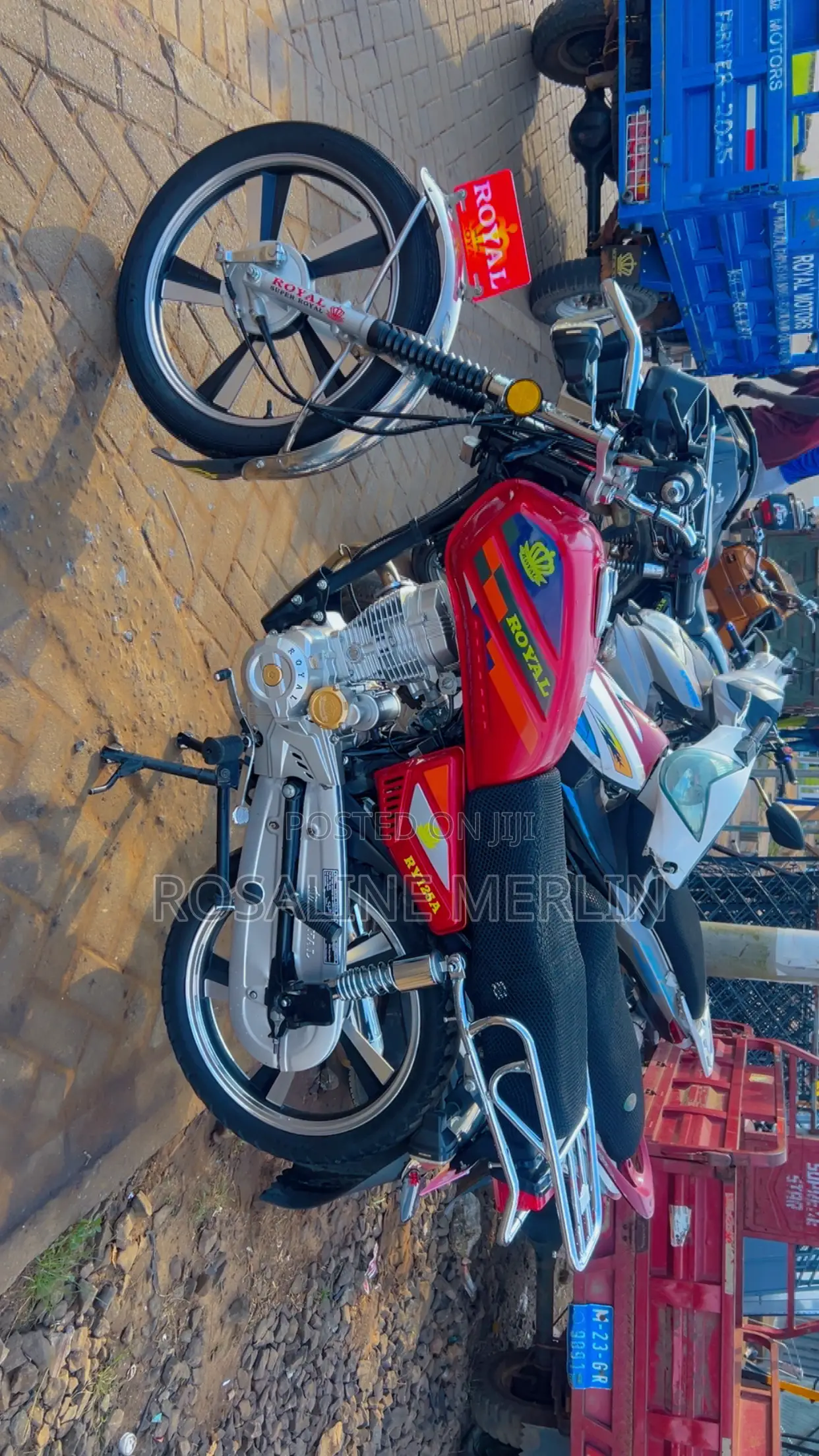 New Royal RY125 2026 Red