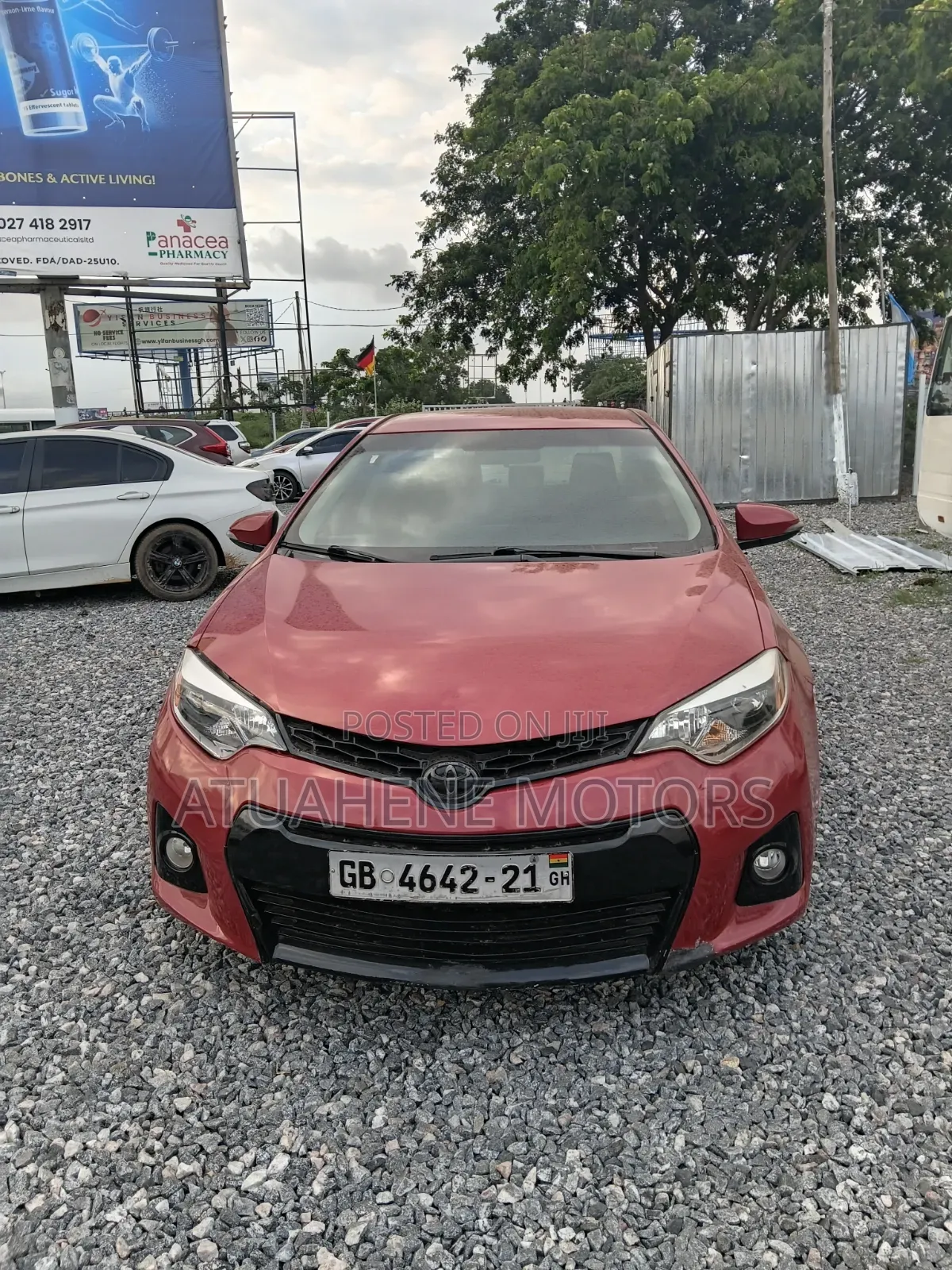Toyota Corolla 2015 Red