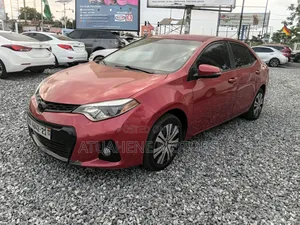 Toyota Corolla 2015 Red