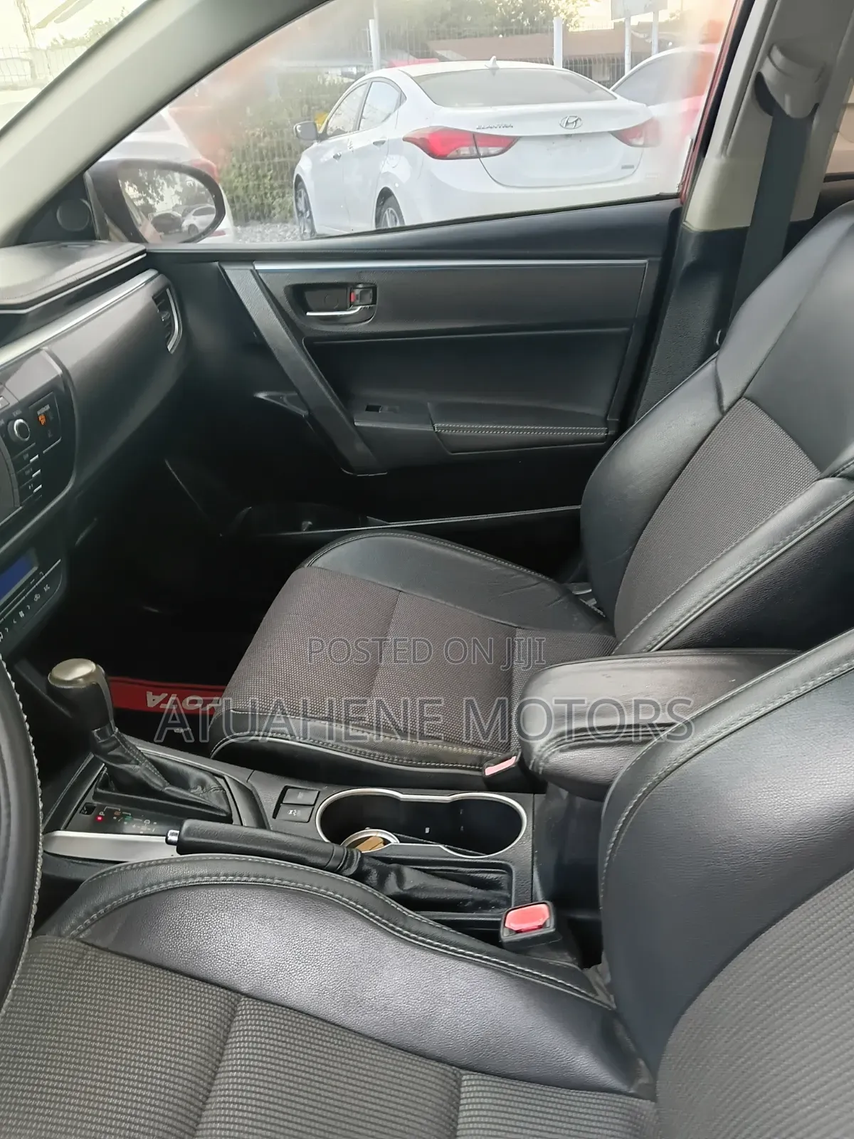 Toyota Corolla 2015 Red
