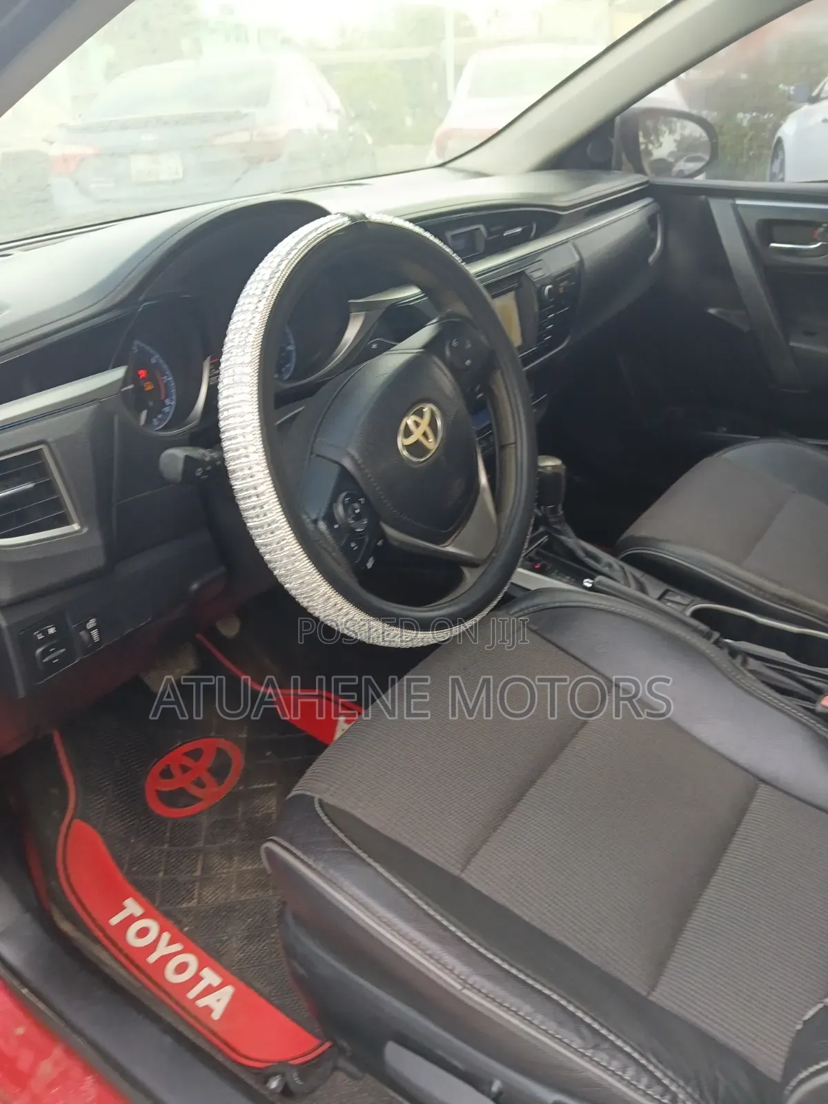 Toyota Corolla 2015 Red