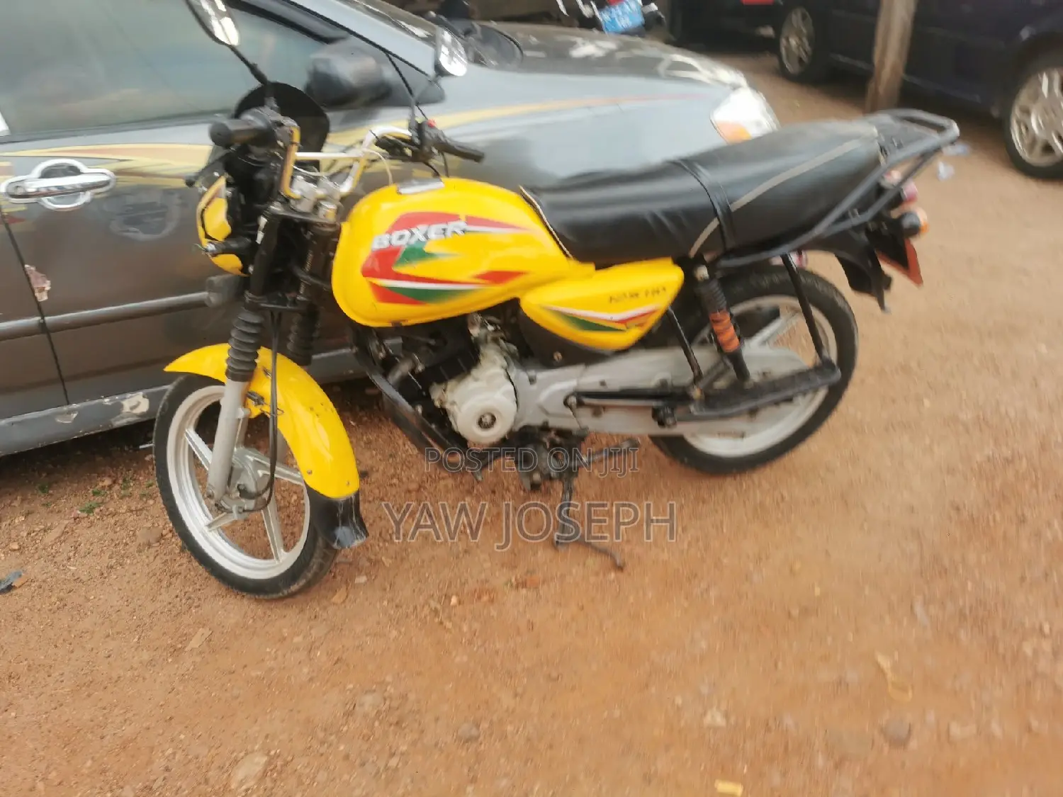 Bajaj Boxer 125 2025 Orange
