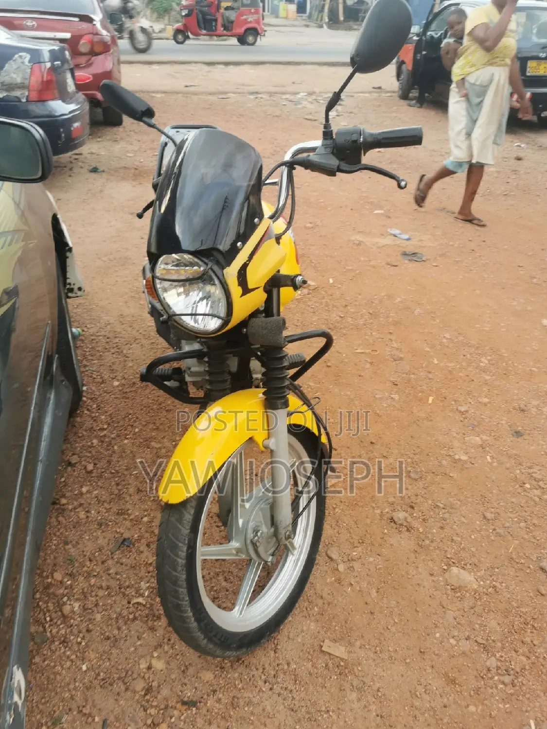 Bajaj Boxer 125 2025 Orange