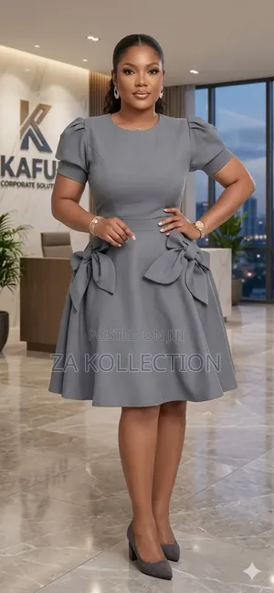 Ladies Round Neck Bowtie Dress