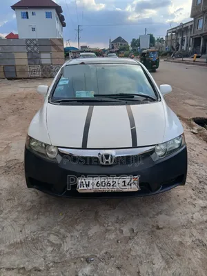 Honda Civic 2010 White