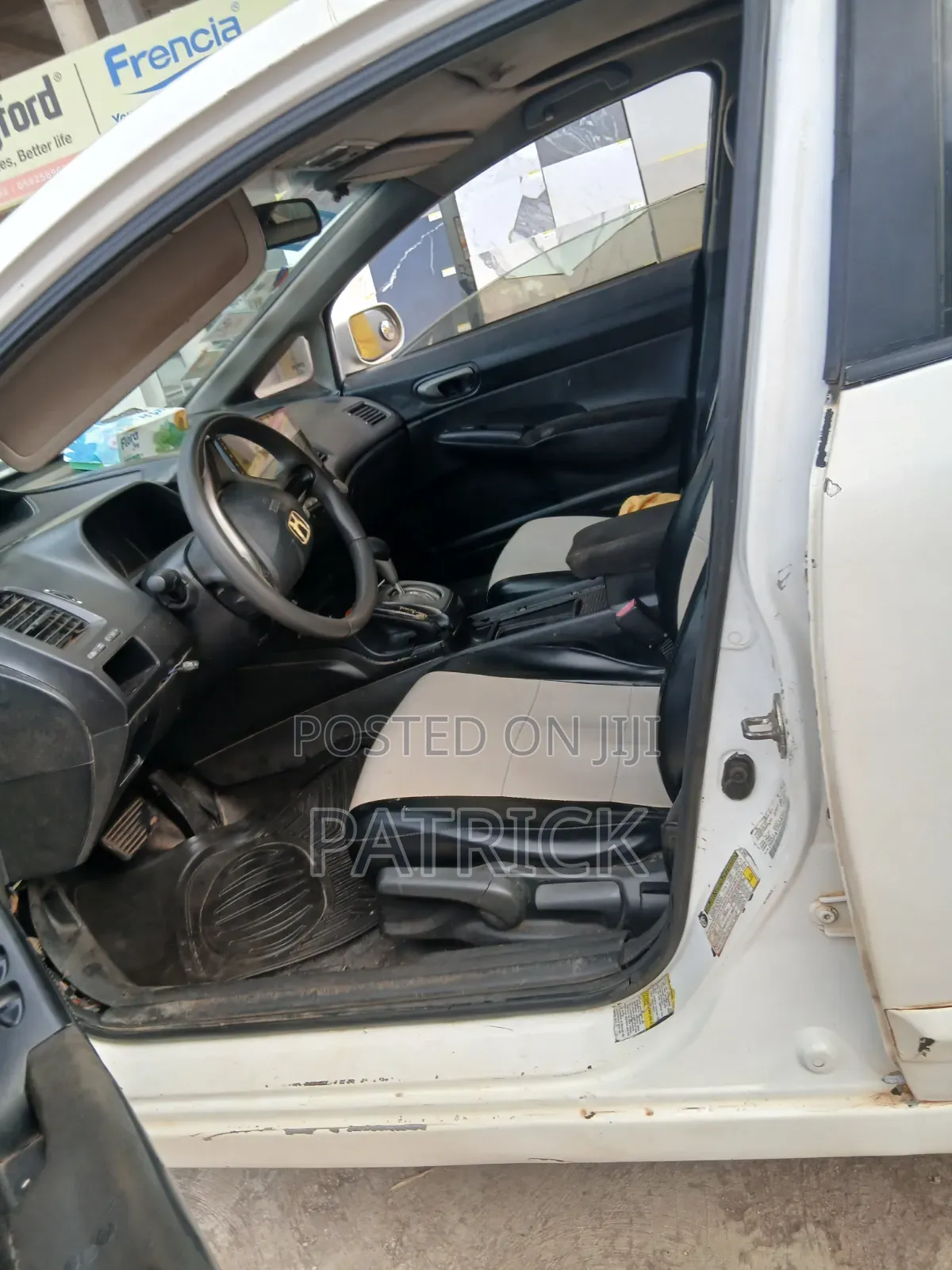 Honda Civic 2010 White