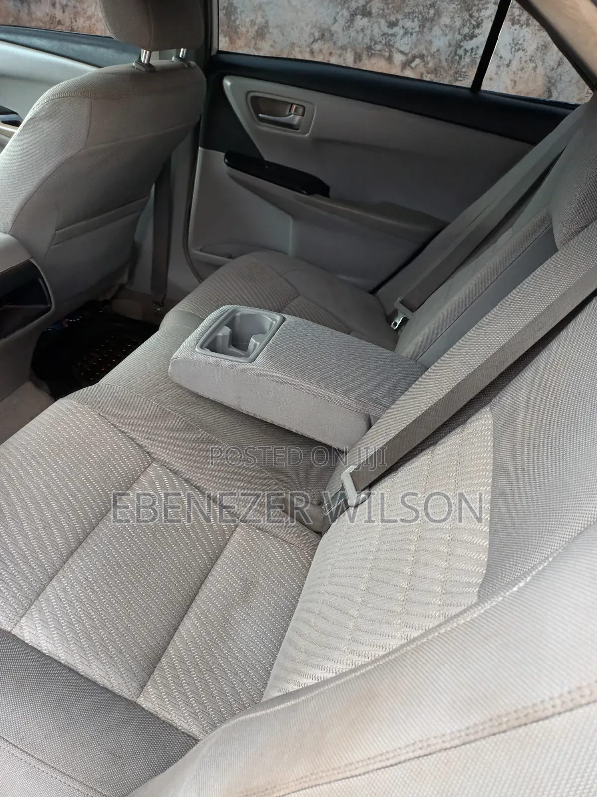 Toyota Camry 2016 Silver