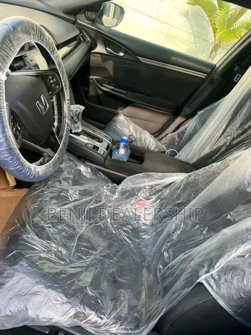 Honda Civic 2018 Silver