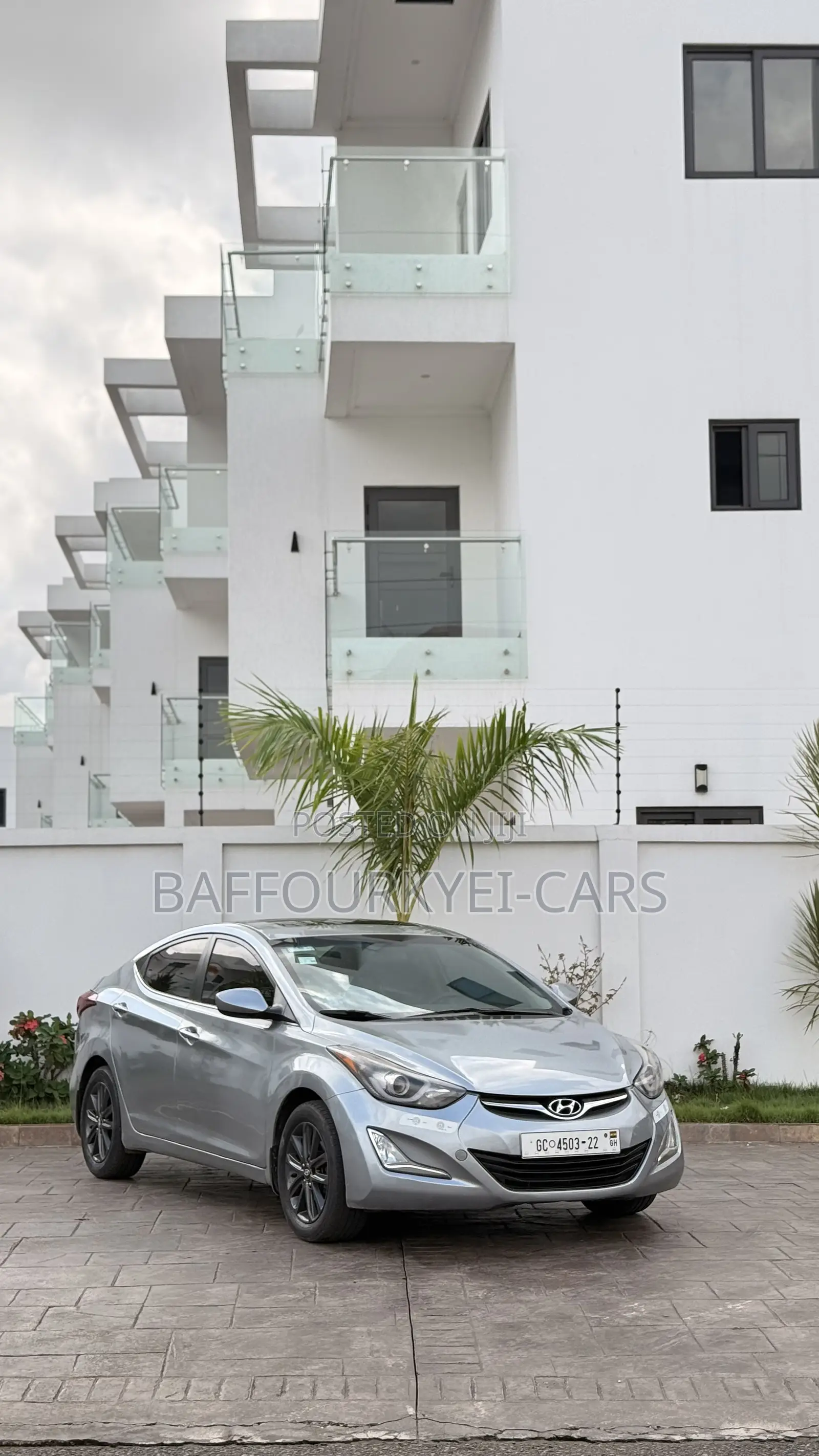 Hyundai Elantra Limited PZEV 4dr Sedan (1.8L 4cyl 6A) 2015 Gray