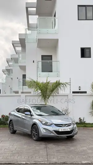 Hyundai Elantra Limited PZEV 4dr Sedan (1.8L 4cyl 6A) 2015 Gray