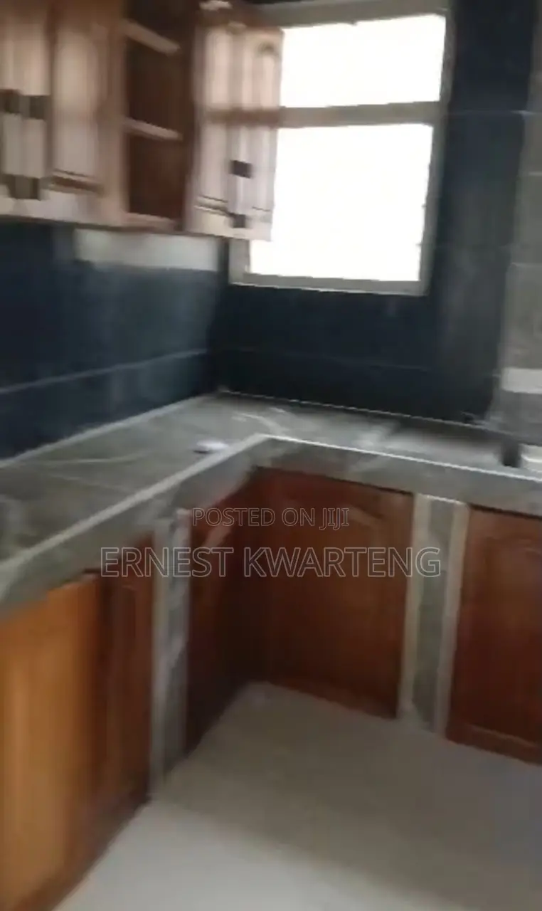 2bdrm Apartment in Prestige, Lapaz for rent