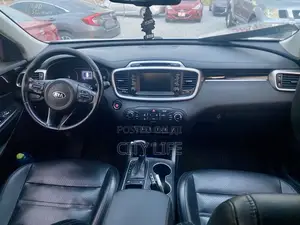 Kia Sorento 2.0T EX FWD 2018 Silver