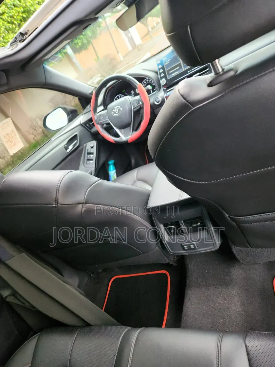 Toyota Avalon XLE 2020 Black