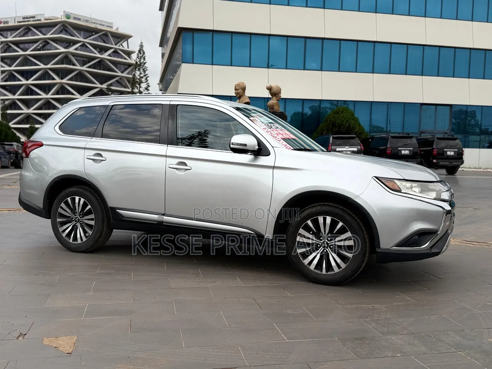 Mitsubishi Outlander SEL FWD 2020 Silver