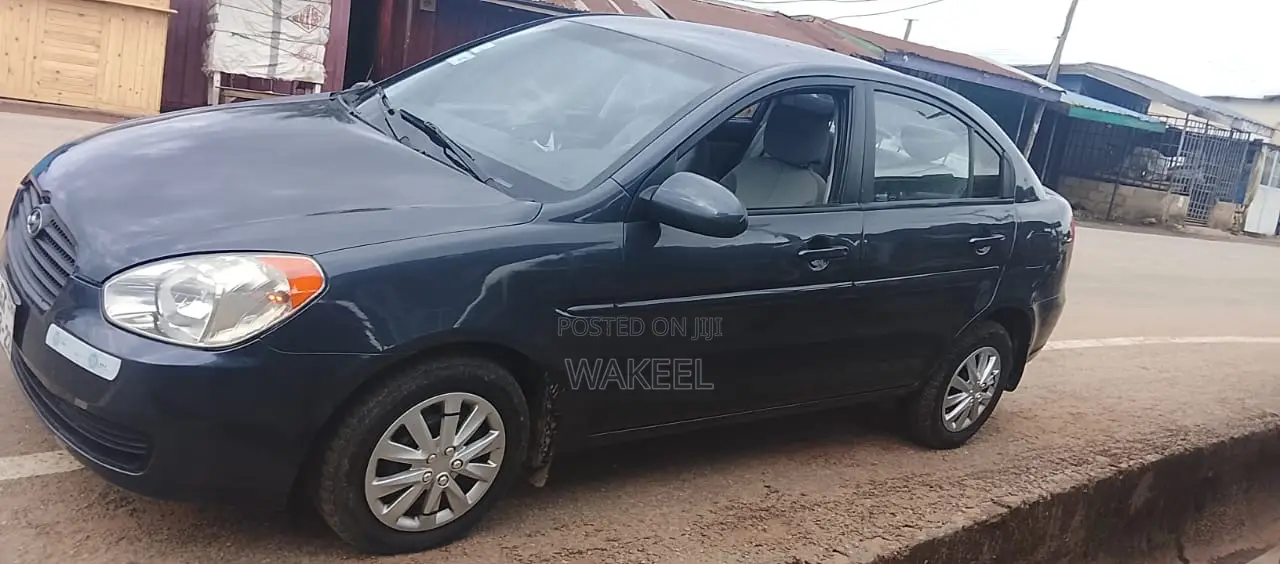Hyundai Accent SE Automatic 2010 Black