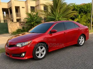 Toyota Camry 2014 Red