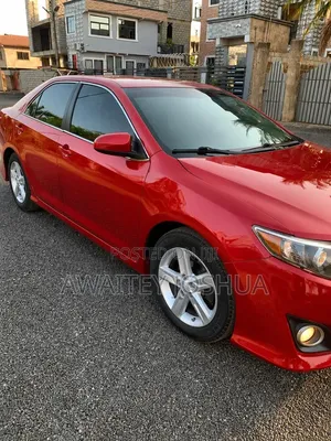 Toyota Camry 2014 Red