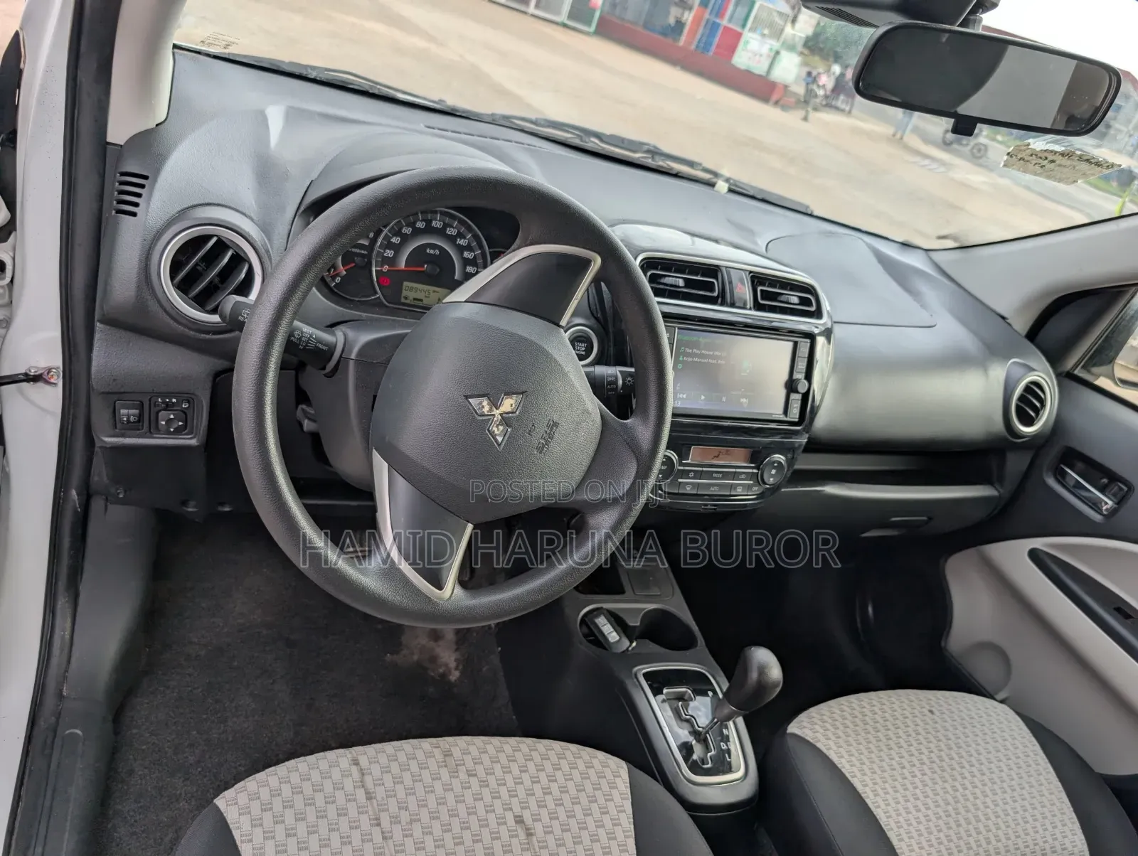 Mitsubishi Mirage ES 2017 Pearl