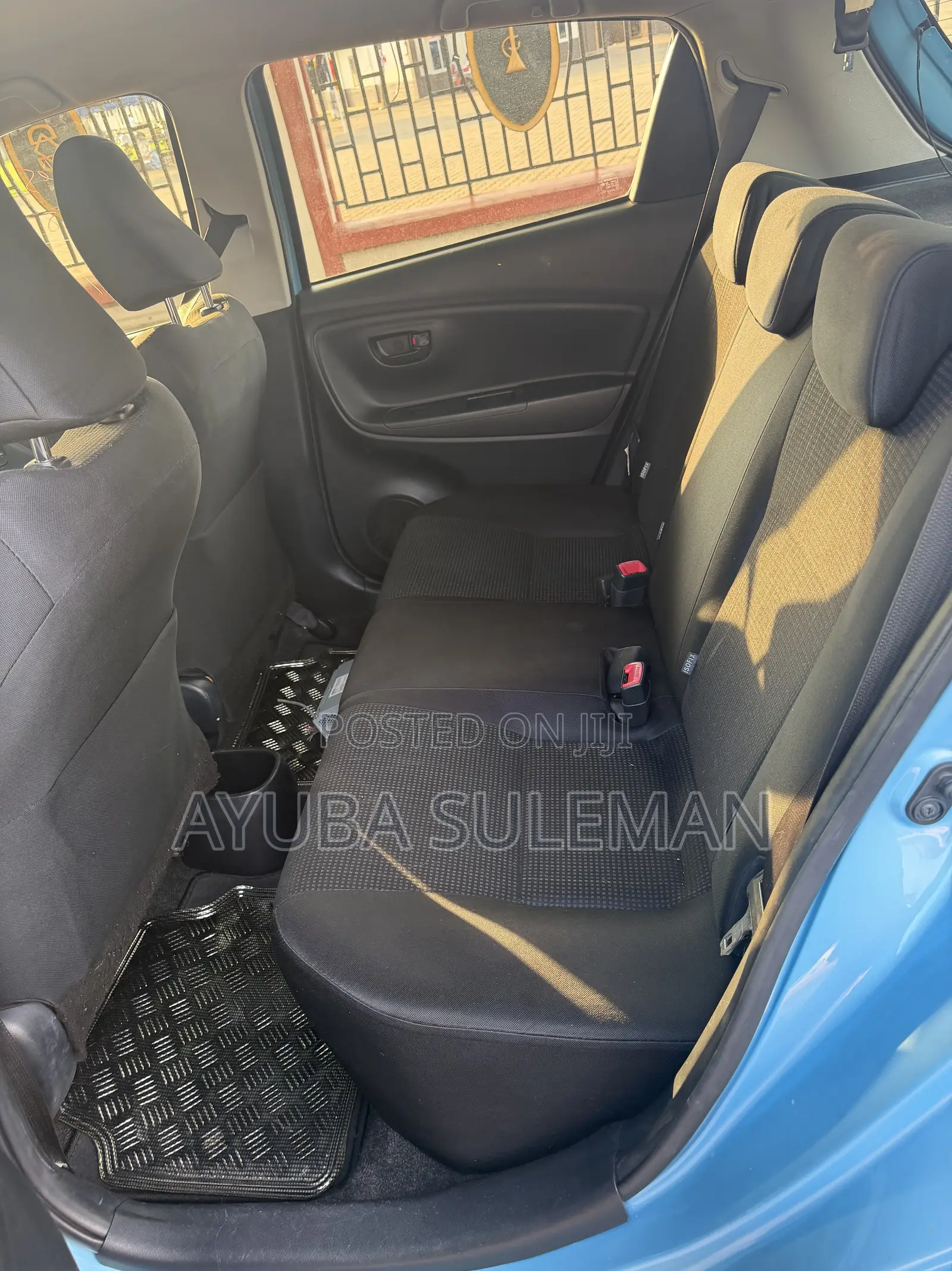 Toyota Yaris 2015 Blue
