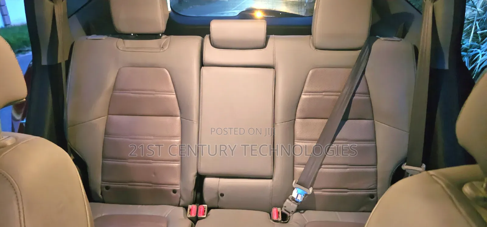 Honda CR-V Hybrid 2022 Red