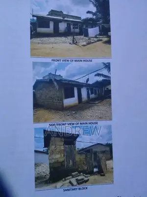 5bdrm House in Adusah Quarters, Pokuase for sale