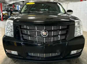 Cadillac Escalade ESV 2014 Black