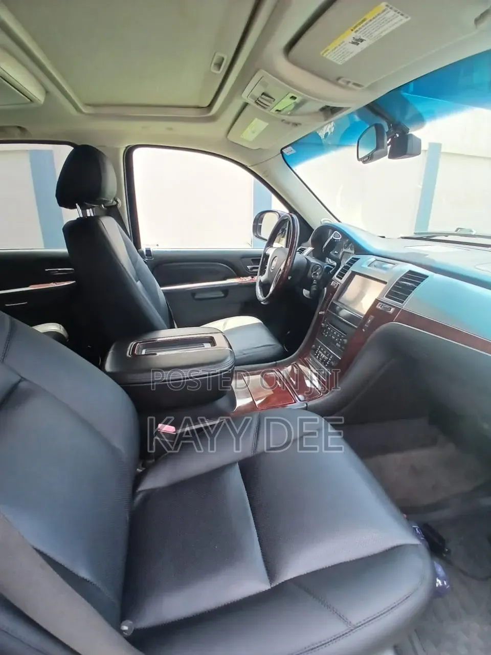 Cadillac Escalade ESV 2014 Black