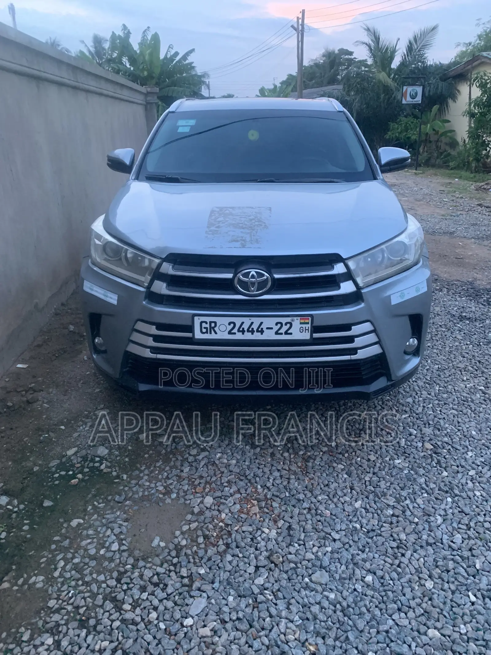 Toyota Highlander XLE V6 4x4 (3.5L 6cyl 6A) 2016 Silver