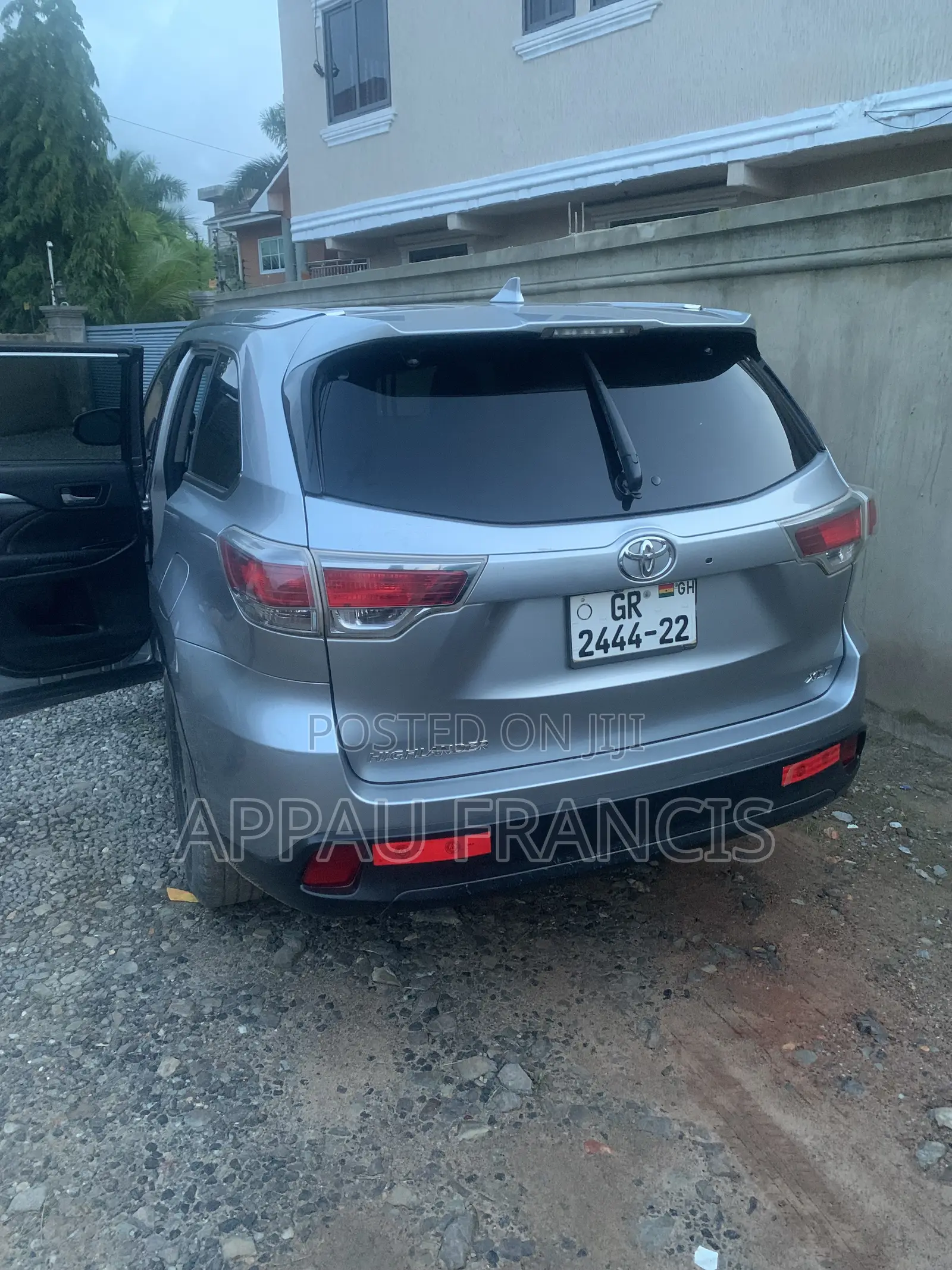 Toyota Highlander XLE V6 4x4 (3.5L 6cyl 6A) 2016 Silver
