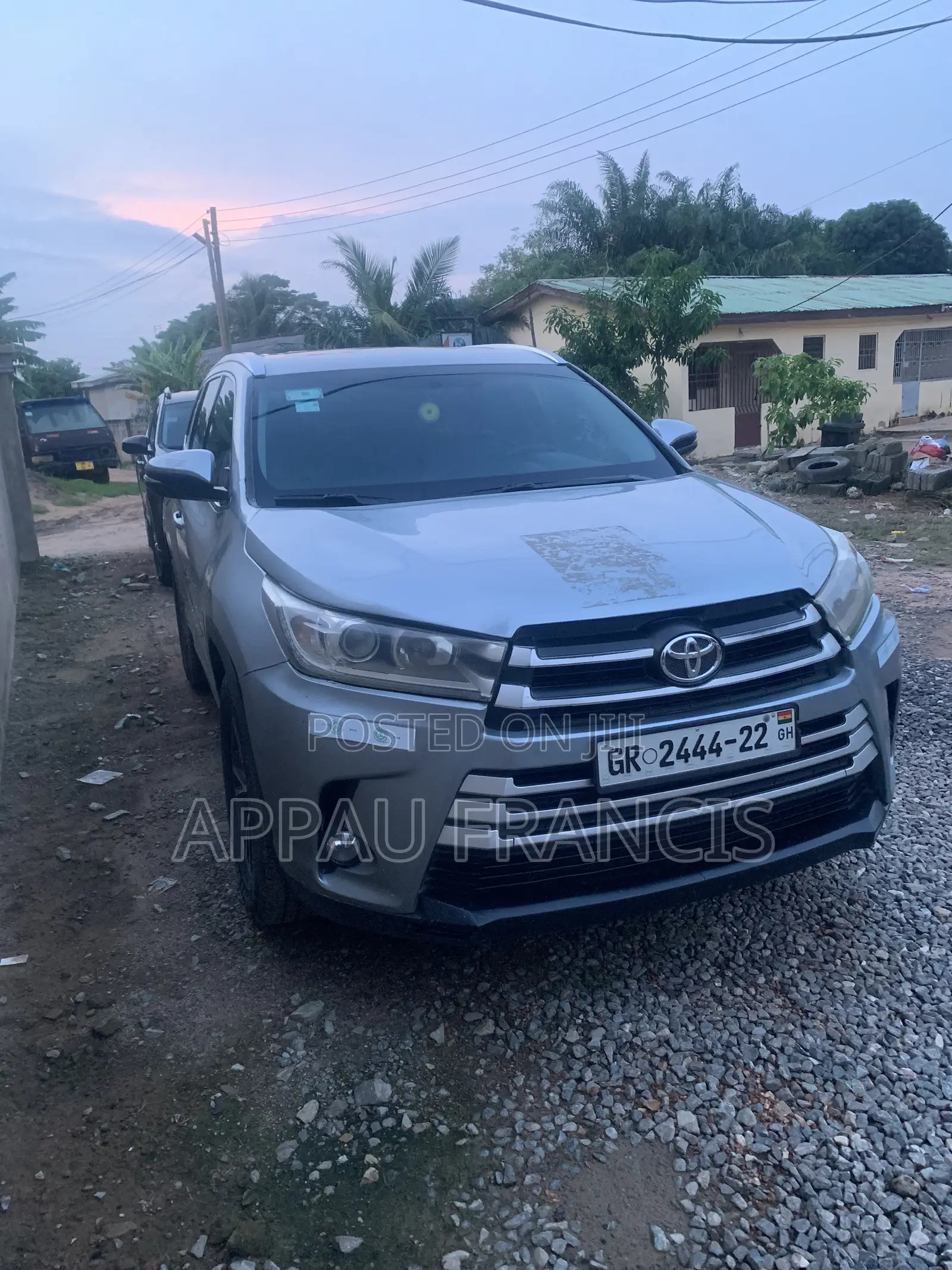 Toyota Highlander XLE V6 4x4 (3.5L 6cyl 6A) 2016 Silver