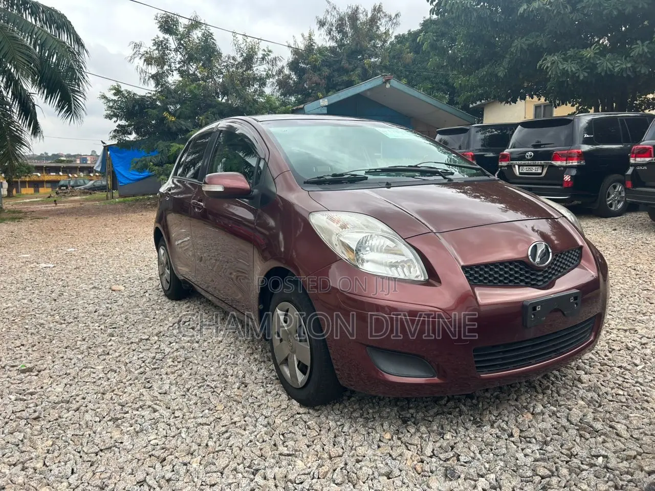 Toyota Vitz 2010 Brown