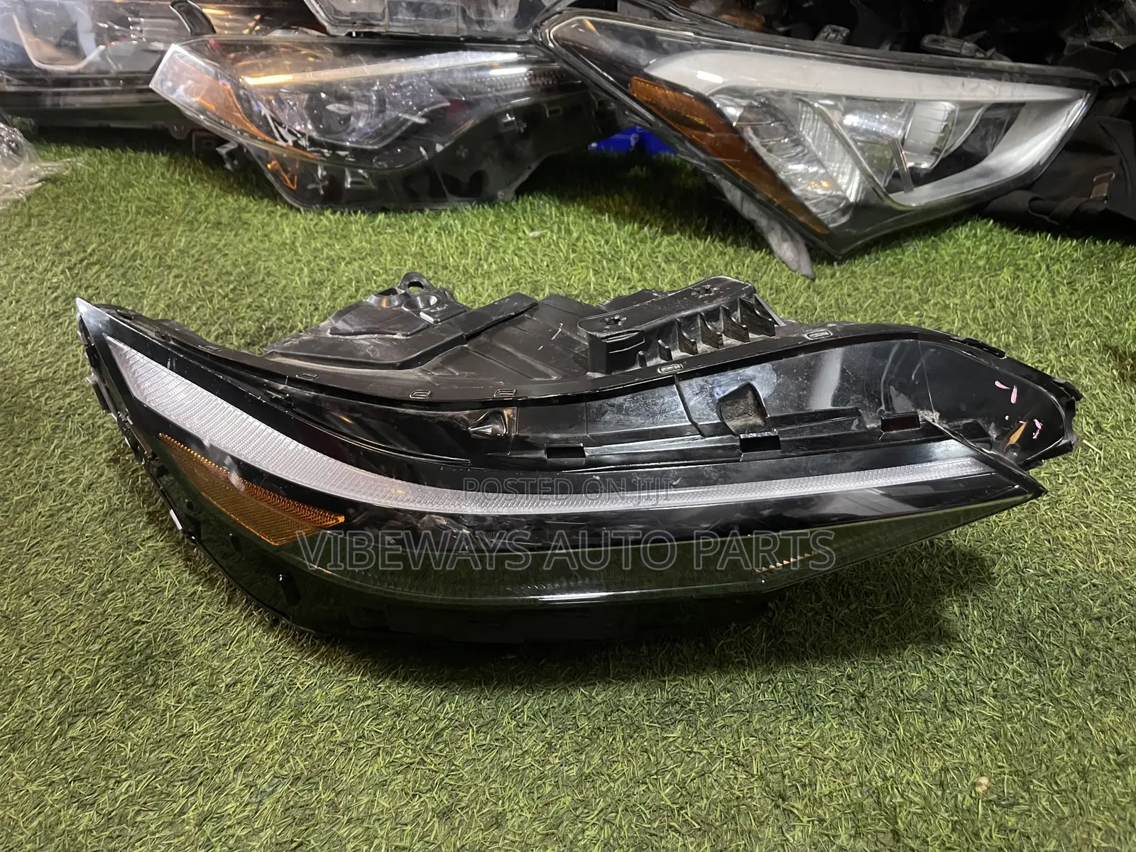 Hyundai Elentra 2024-2025 Headlight Original Used Right