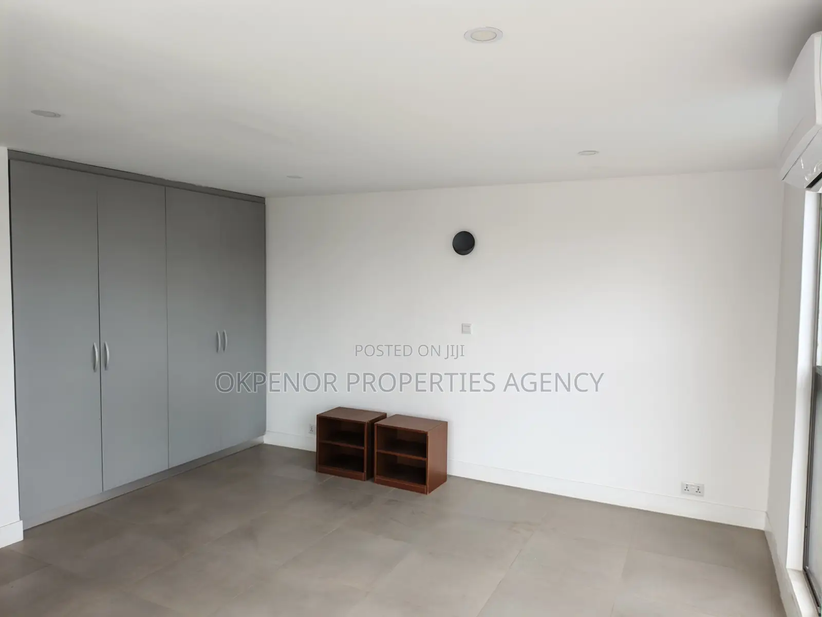 Furnished 3bdrm Duplex in South La, Accra Metropolitan for sale