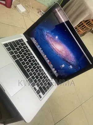 Laptop Apple MacBook Pro 2012 4GB Intel Core i7 HDD 512GB