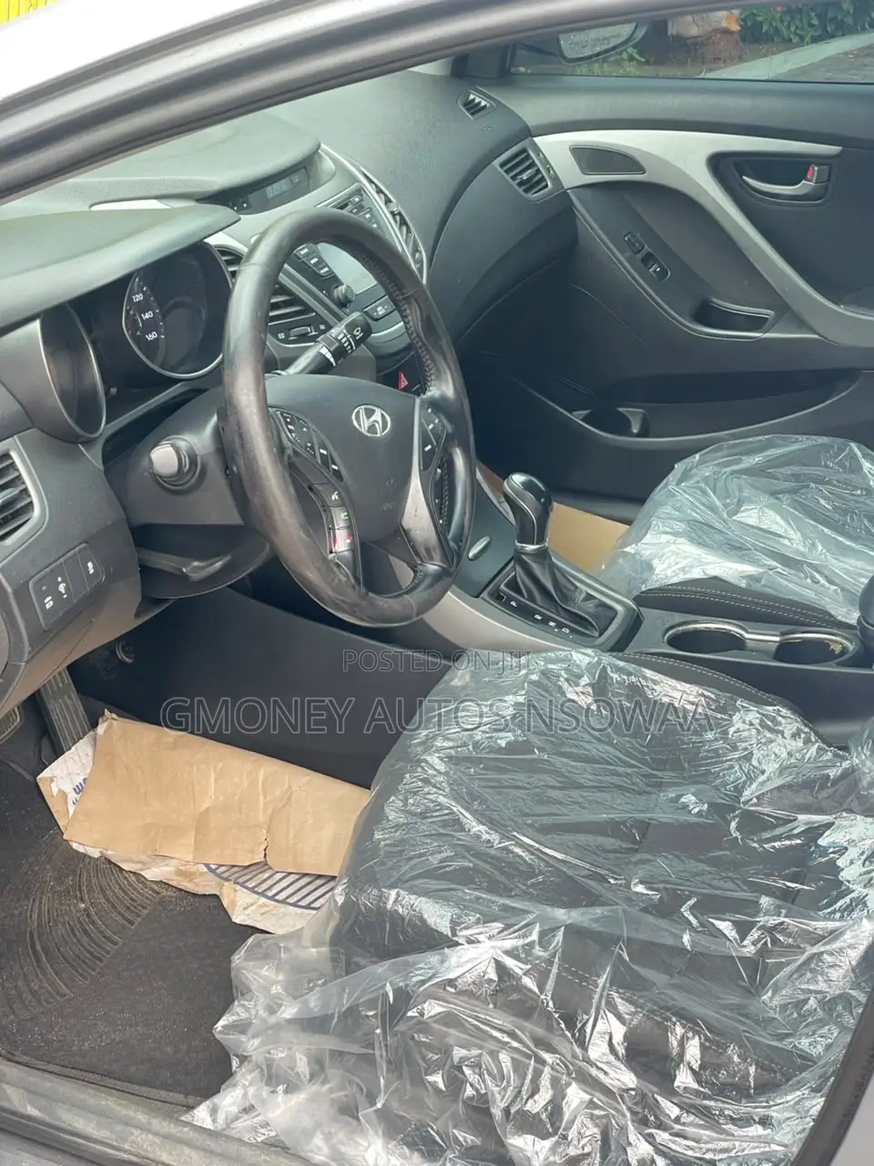 Hyundai Elantra Limited Sedan FWD (1.8L 4cyl 6A) 2016 Gray