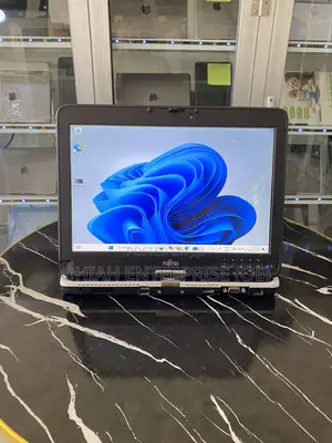 Laptop Fujitsu Lifebook T731 8GB Intel Core i5 HDD 500GB
