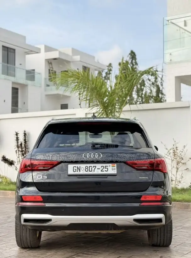 Audi Q3 35 TDI 2021 Black