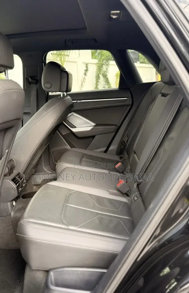 Audi Q3 35 TDI 2021 Black