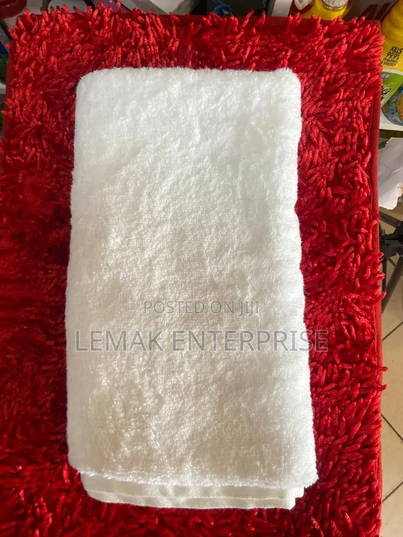 Bath Towel 30"×54"