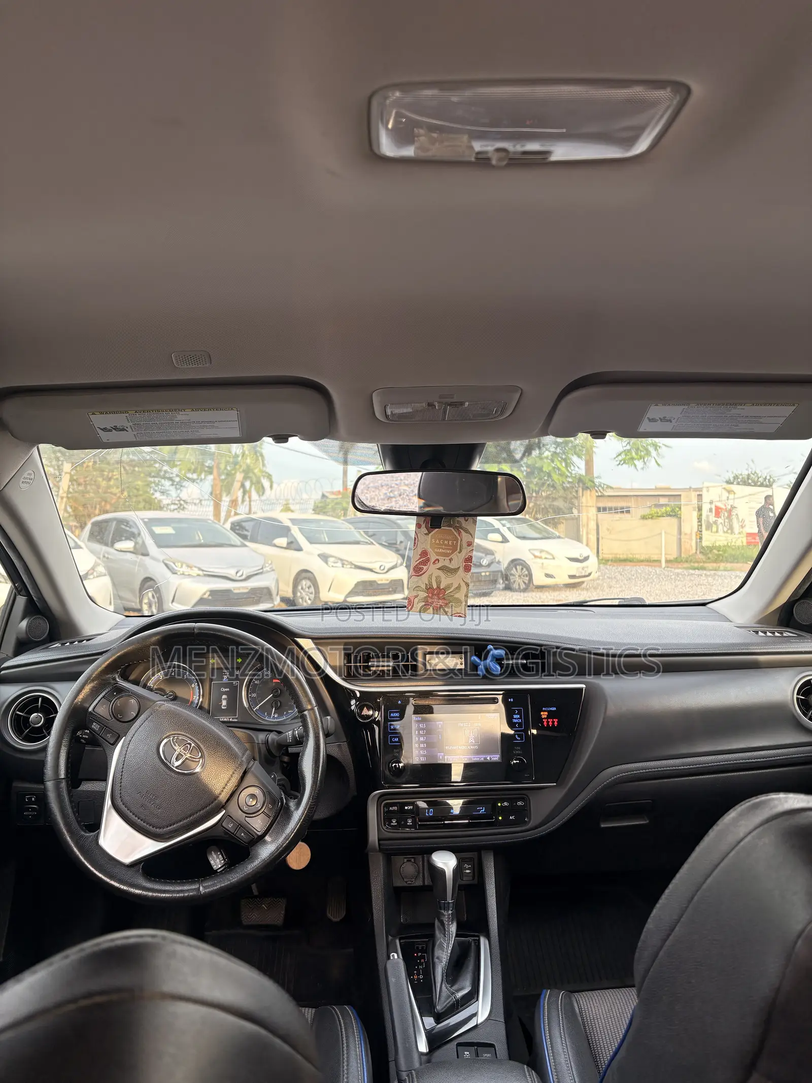 Toyota Corolla SE (1.8L 4cyl 2A) 2019 Gray