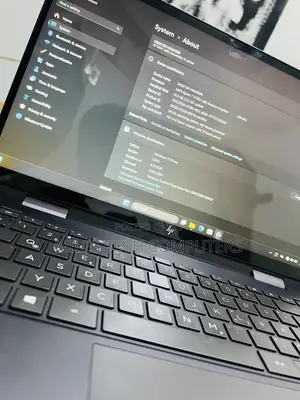 Laptop HP Envy x360 Convertible 15 es2xx 16GB AMD Ryzen 7 SSD 512GB