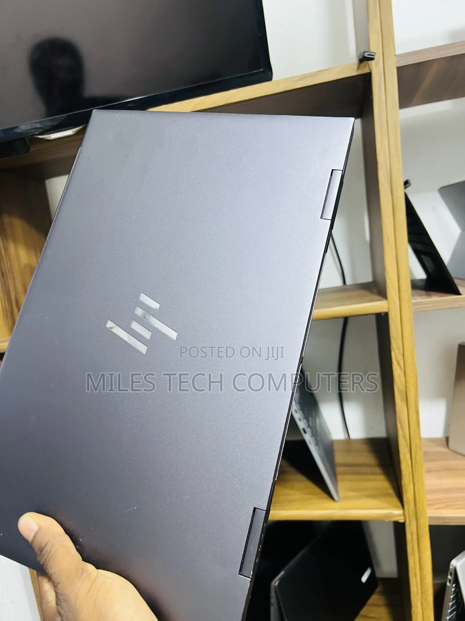 Laptop HP Envy x360 Convertible 15 es2xx 16GB AMD Ryzen 7 SSD 512GB