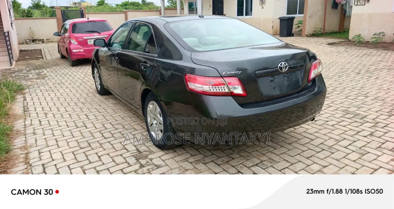 Toyota Camry LE 4dr Sedan (2.5L 4cyl 6AM) 2010 Gray