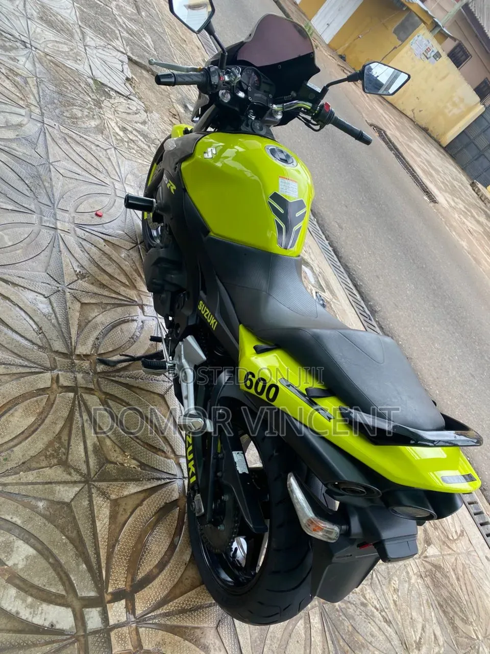 Suzuki GSR 2025 Green