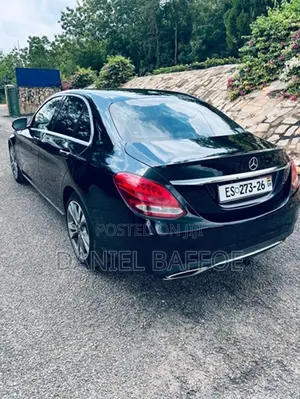 Mercedes-Benz C300 Base 4dr RWD Sedan (2.0L 4cyl 7A) 2015 Black
