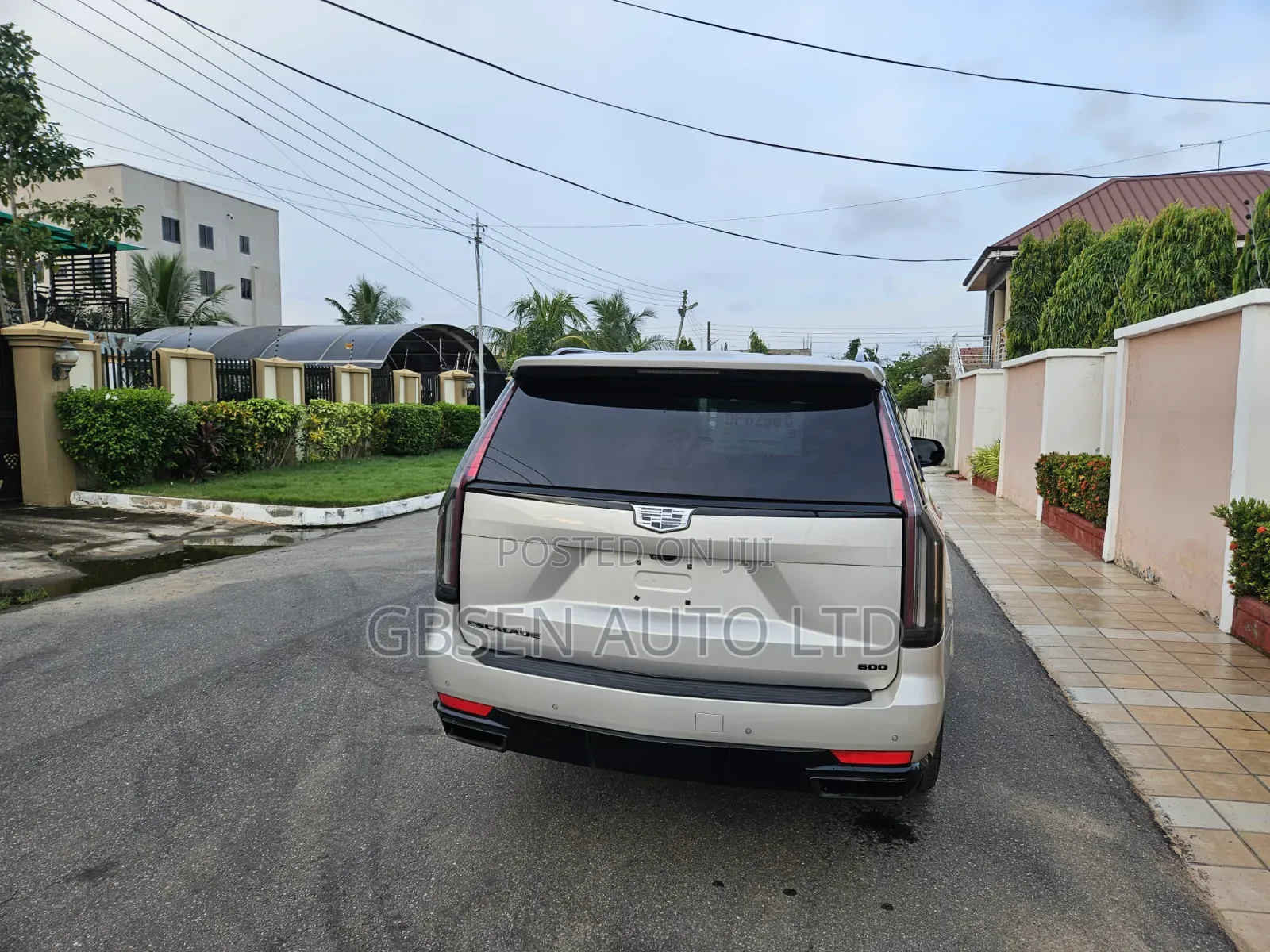 Cadillac Escalade 2021 Gold